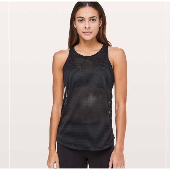 Lululemon Fully Flexed 2-In-1 Tank - Picture 1 of 4